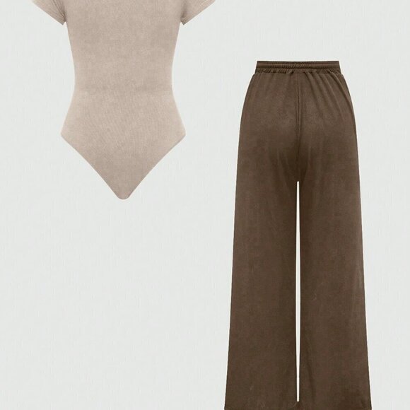 Apricot Casual Women's Solid Color Short Sleeve Bodysuit And Drawstring Pants - Picture 2 of 6